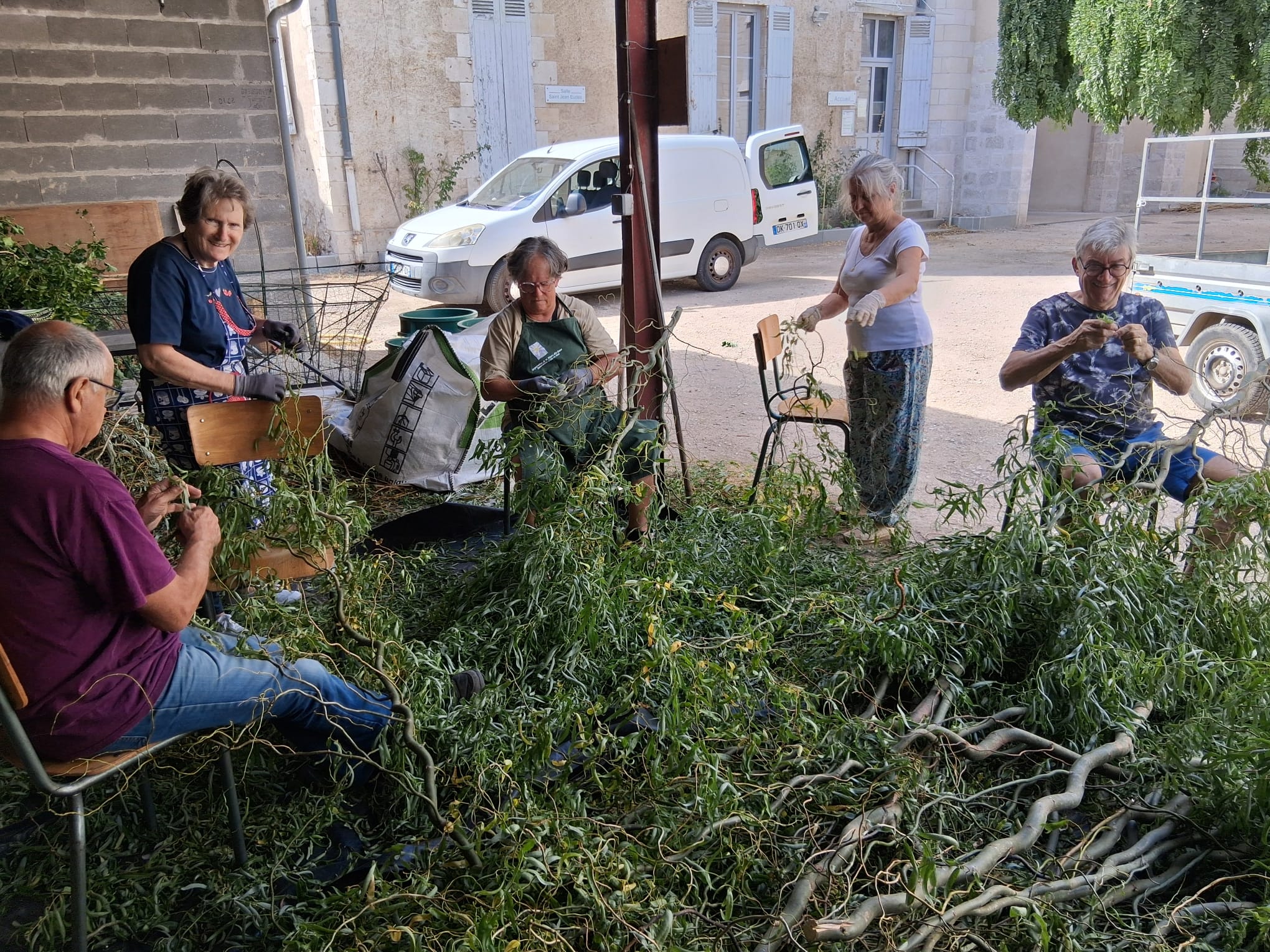 Galerie Preparatifs St Fiacre 08 25 10